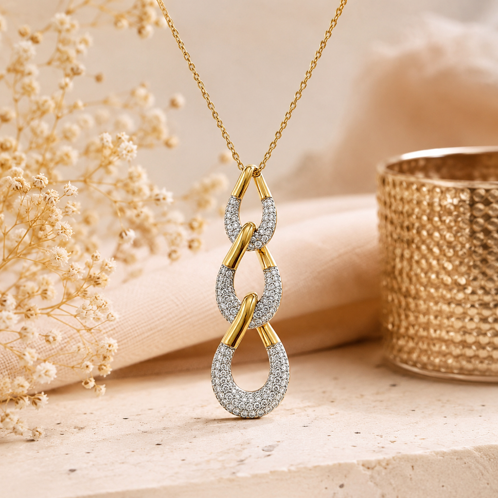 Collier Maillons Entrelacés Zirconium – Plaqué Or 18 Carats