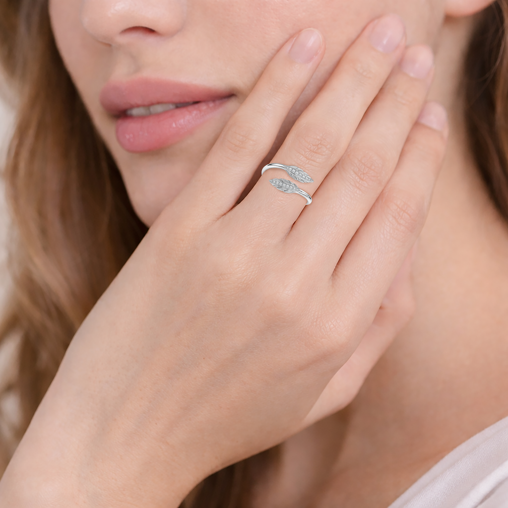 Bague Feuille Élégance – Argent 925 Rhodié & Zirconiums