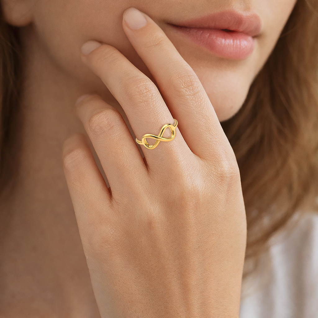 Bague Infini Plaqué Or 18 Carats – Élégance Intemporelle