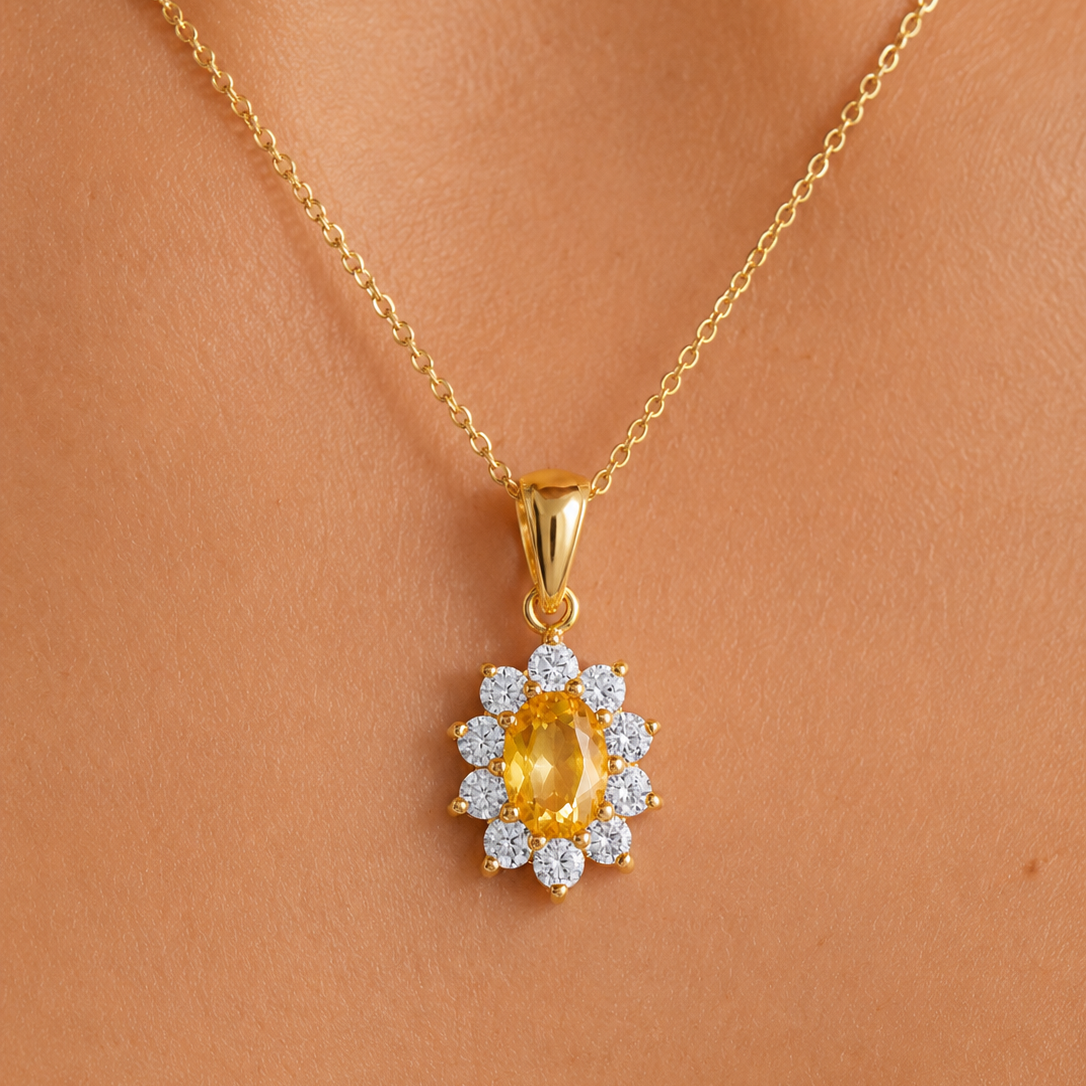 Collier Élégance Solaire – Plaqué Or Jaune 18 Carats & Zirconiums