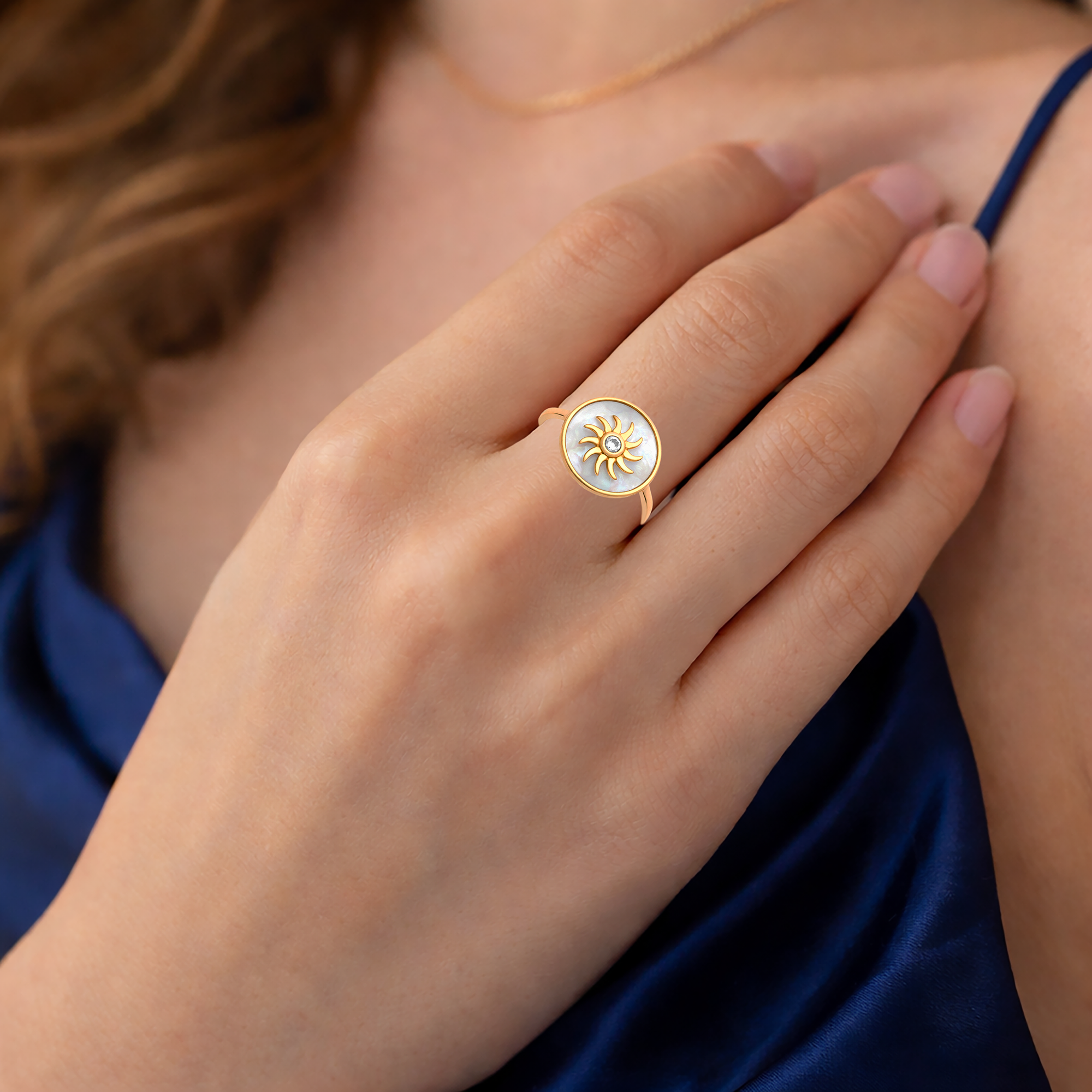 Bague Soleil Nacre & Zirconium – Plaqué Or 18 Carats