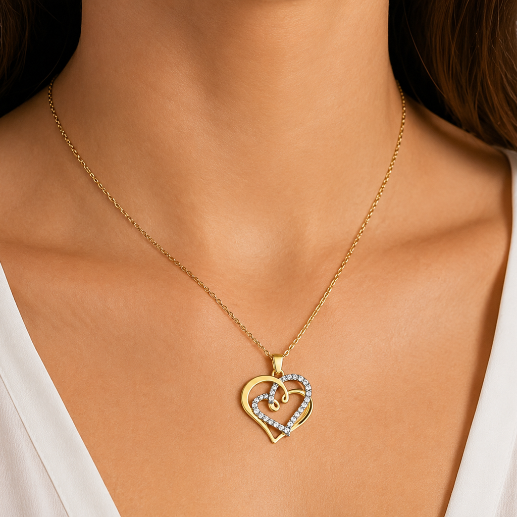 Collier Cœurs Entrelacés – Plaqué Or 18 Carats & Zirconiums
