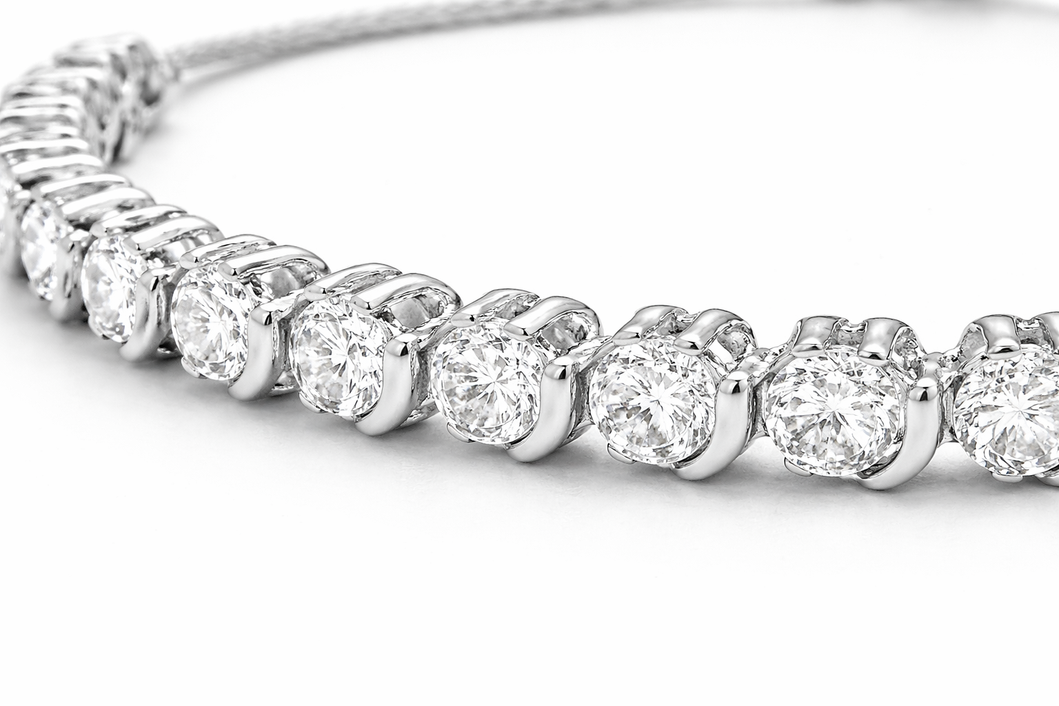 Bracelet Élégance Cristalline – Argent 925 Rhodié & Swarovski® Elements