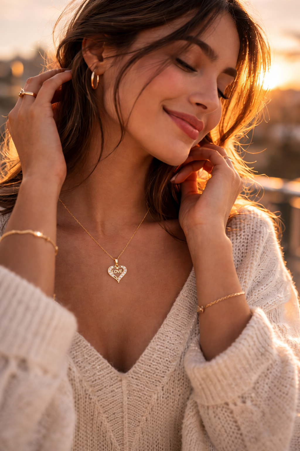 Collier Cœur LOVE – Plaqué Or 18 Carats & Zirconium