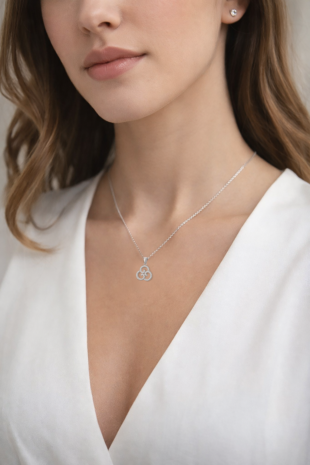 Collier Motif Celtique – Argent 925 Rhodié & Zirconium