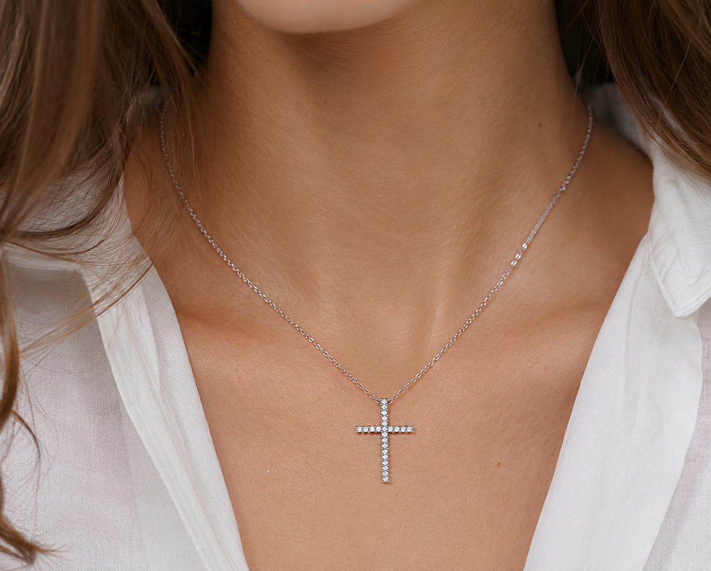 Collier Croix Orinae – Argent 925 Rhodié & Zirconiums