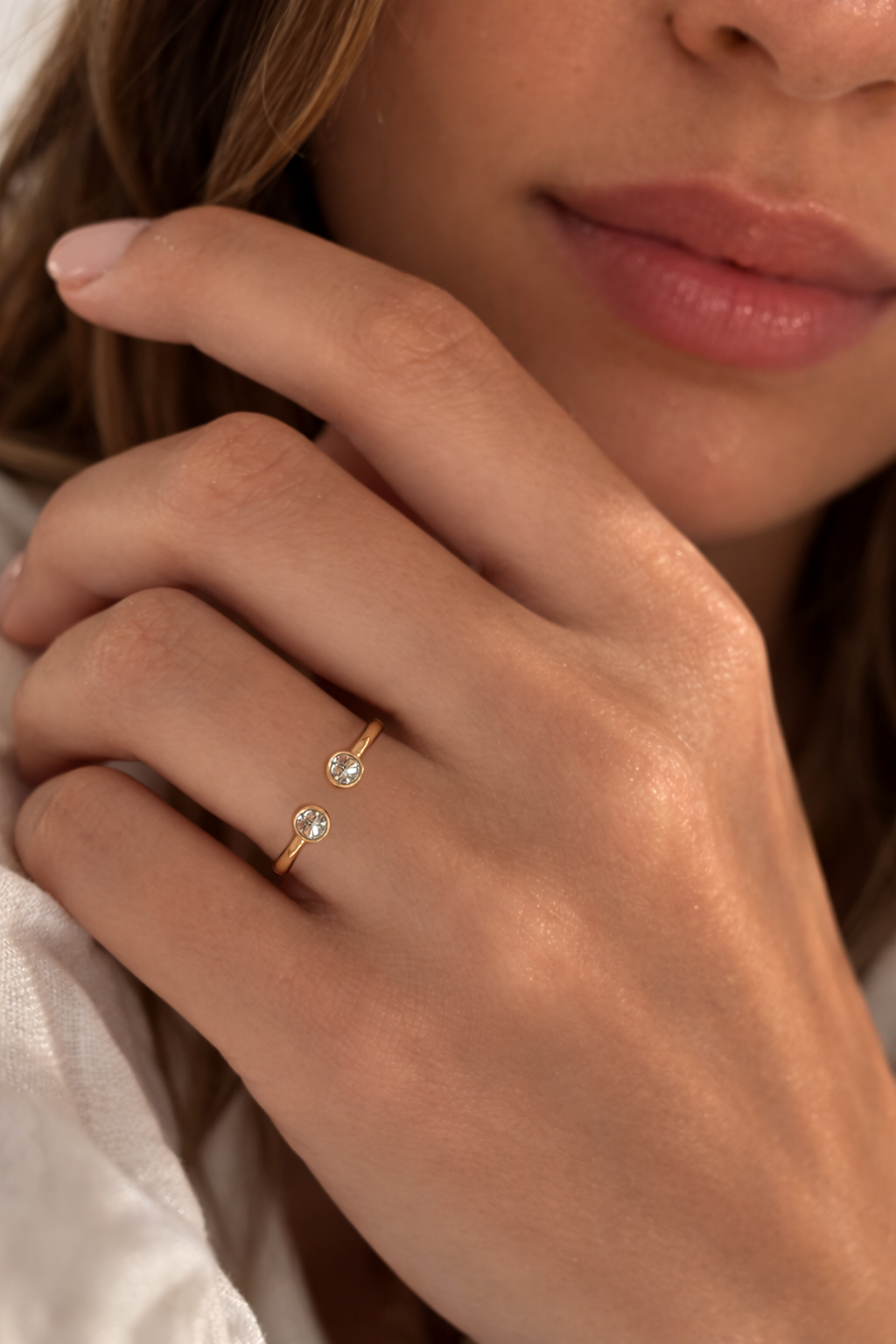 Bague ouverte double zirconium – Plaqué or