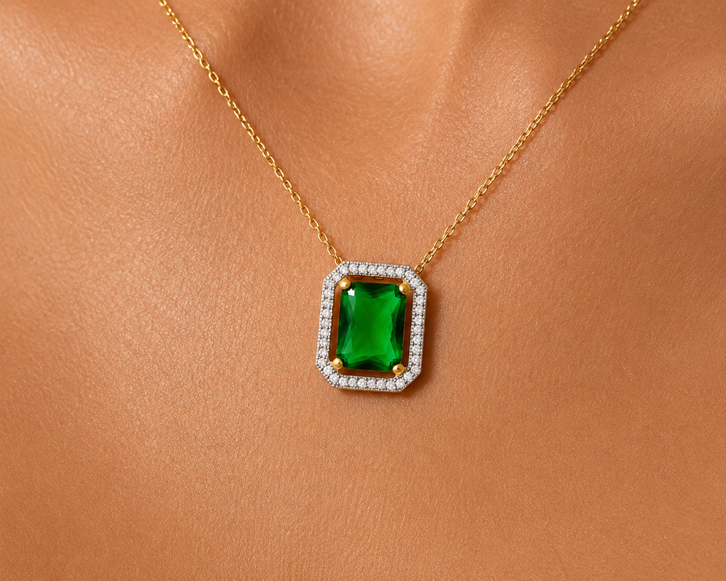 Collier Émeraude Royale – Plaqué Or Jaune 18 Carats
