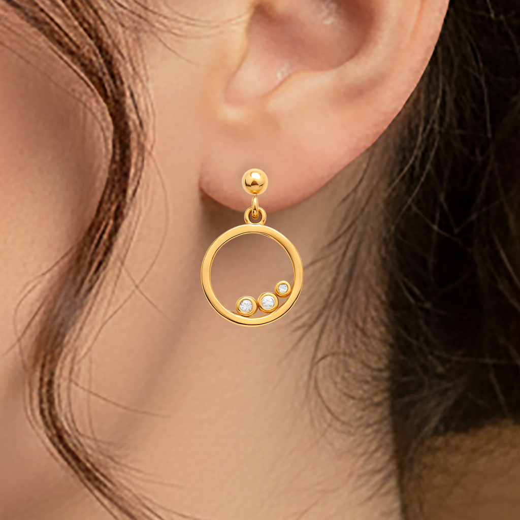 Boucles d’Oreilles Cercle Plaqué Or – Zirconium Étincelant
