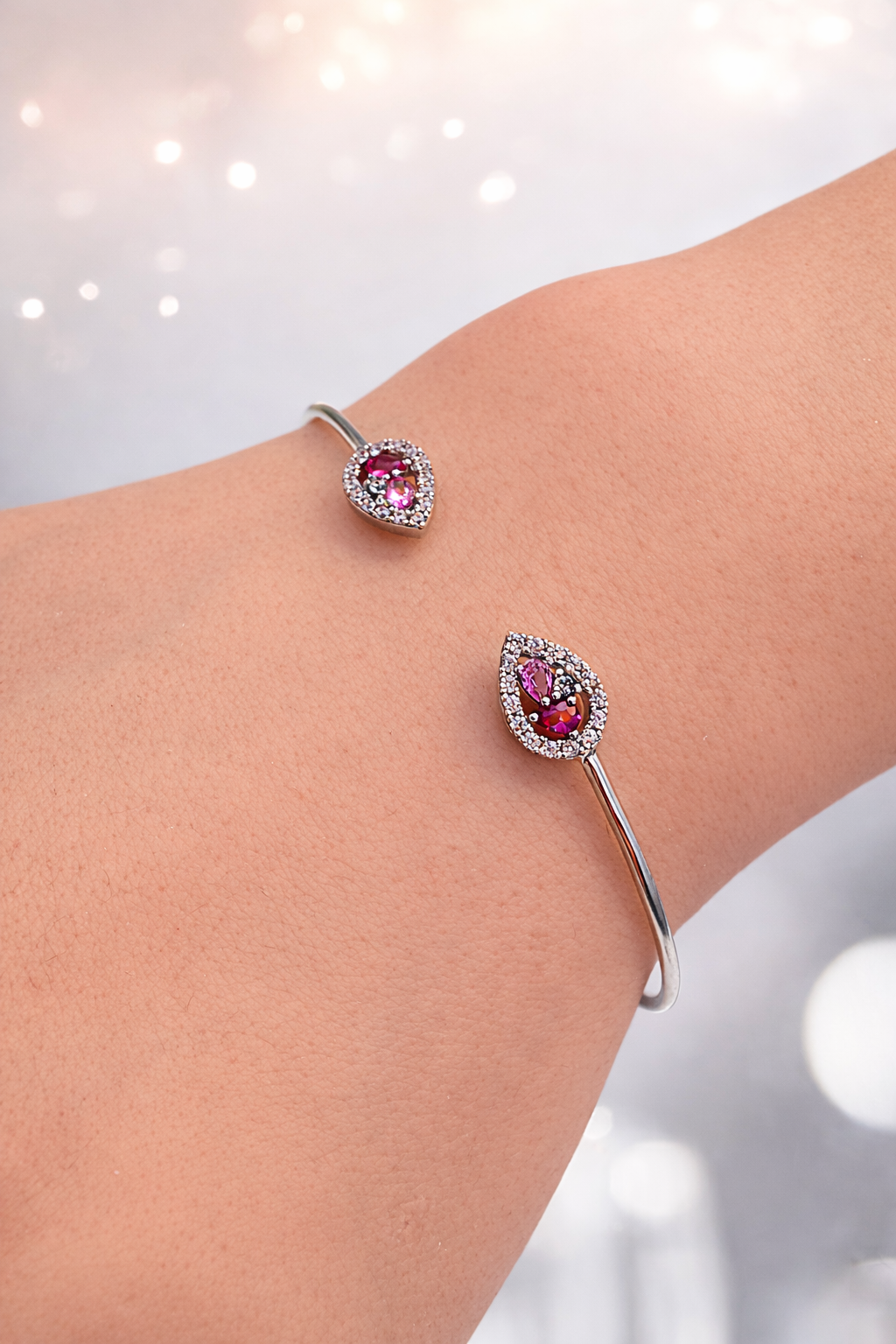 Bracelet ouvert en argent 925 rhodié & zirconiums roses