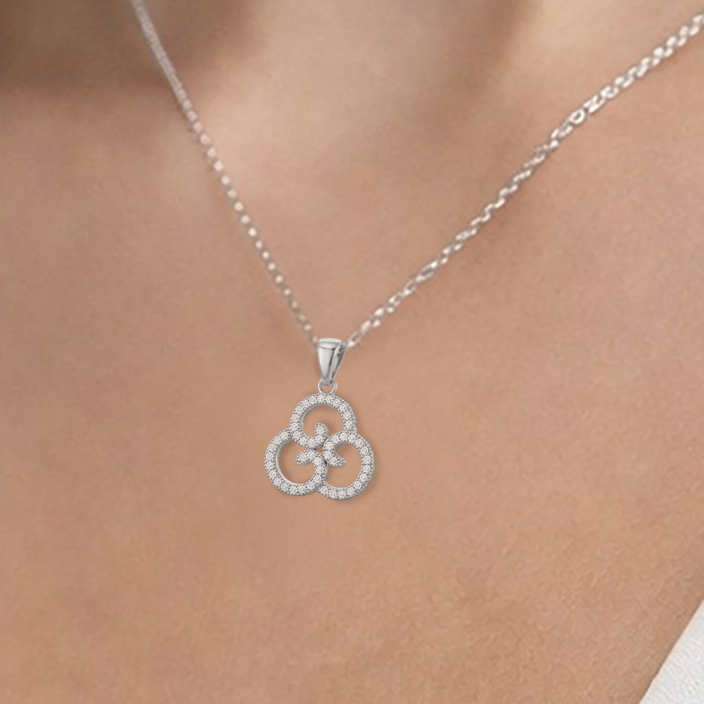 Collier Motif Celtique – Argent 925 Rhodié & Zirconium