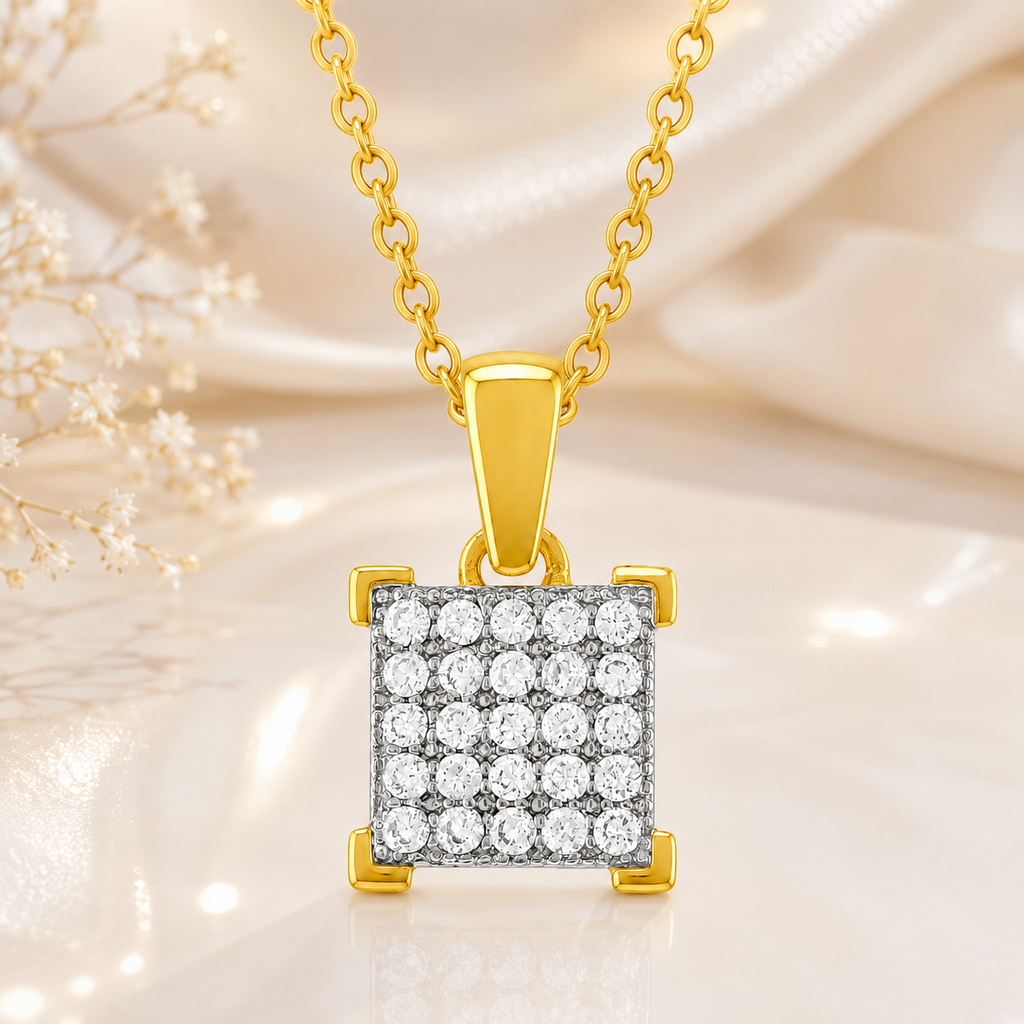 Collier Carré Zirconium – Plaqué Or 18 Carats