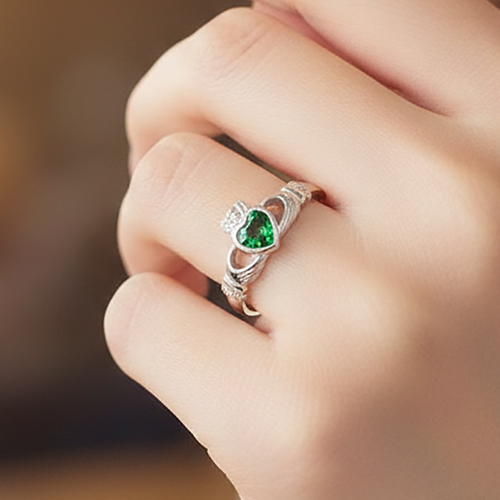 Bague Claddagh en Argent 925 Rhodié & Zirconium Vert
