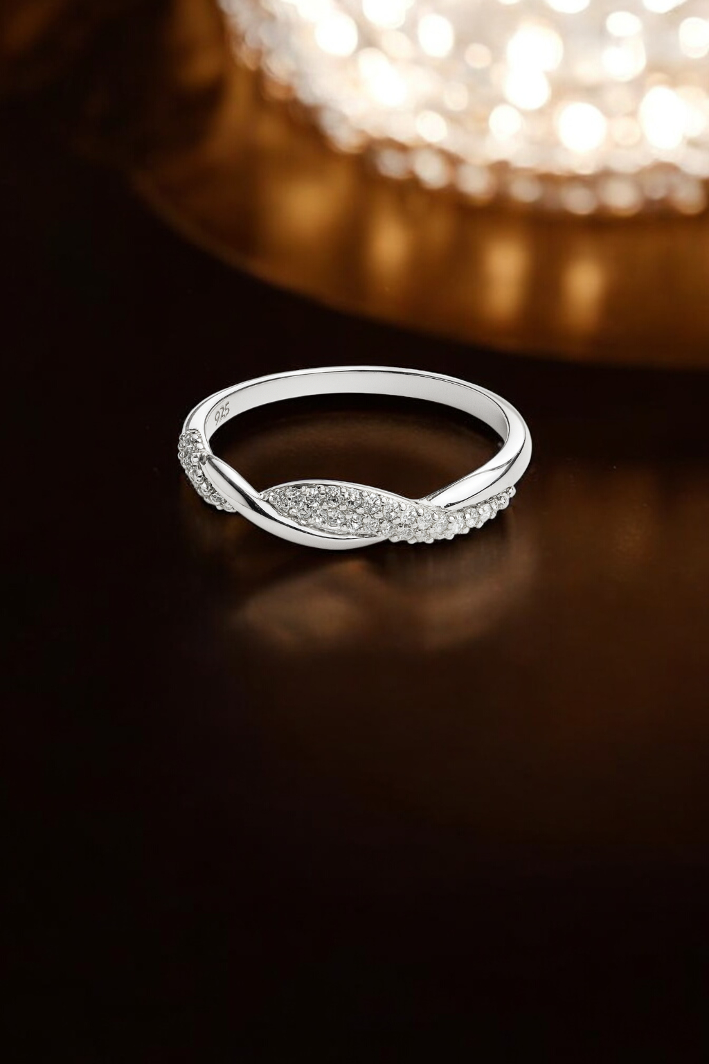 Bague en Argent 925 Rhodié – Anneau Élégant Torsadé Sertis de Zirconiums