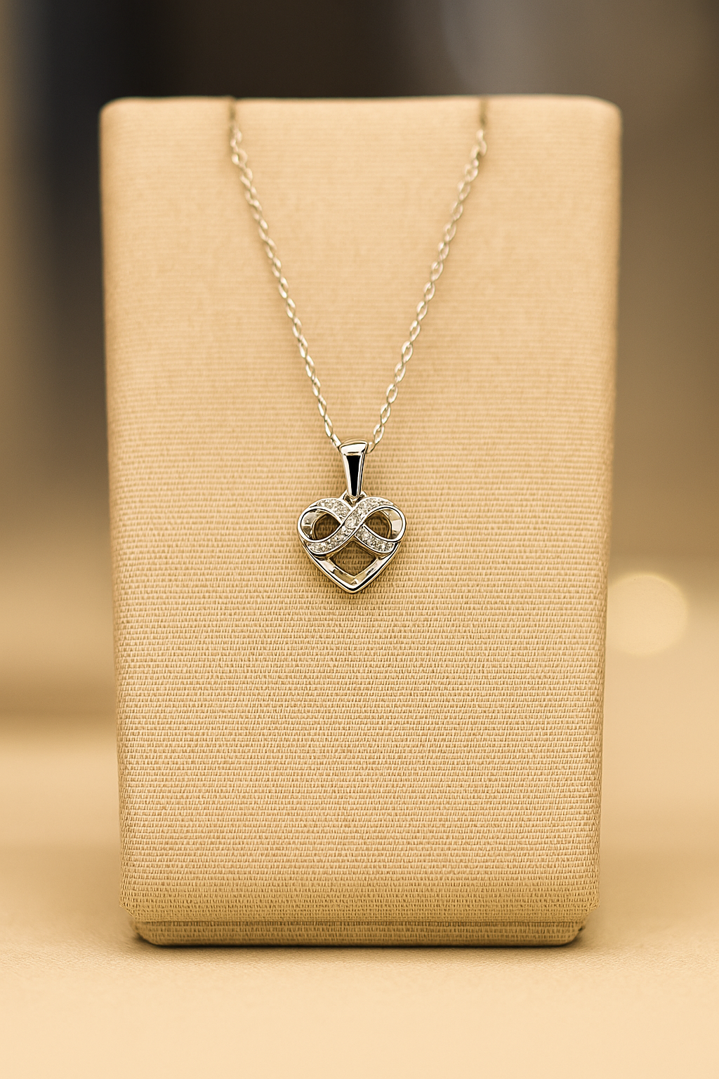 Collier Cœur & Infini en Argent 925 Rhodié – Zirconiums Étincelants