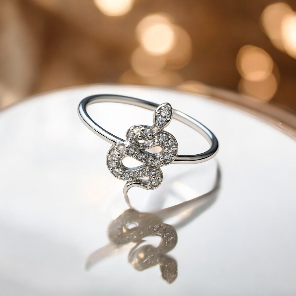 Bague Serpent en Argent 925 Rhodié – Zircons Étincelants