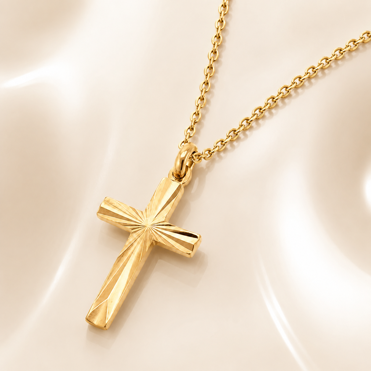 Collier Croix en Plaqué Or Jaune 18 Carats – Pendentif Gravé | Orinae