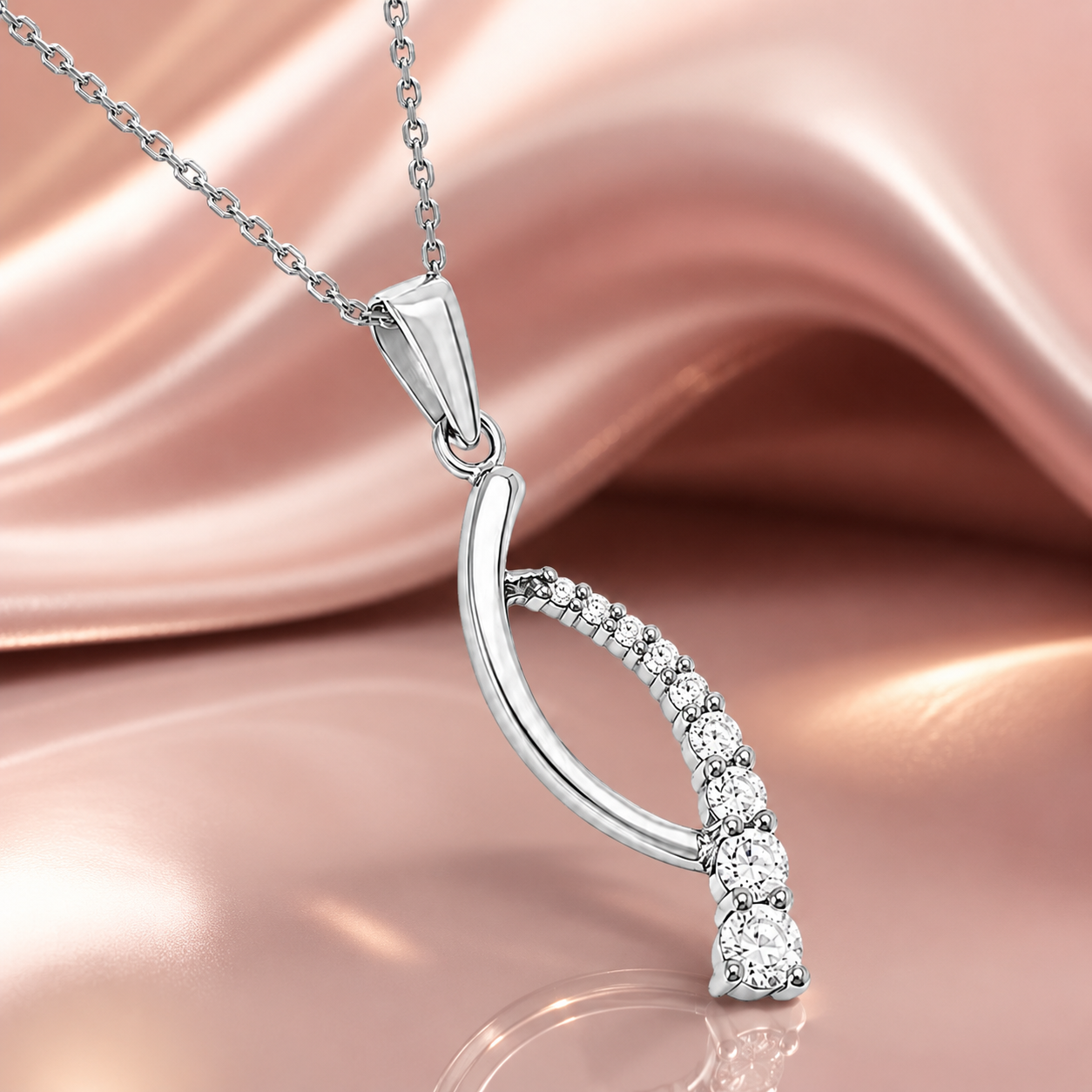 Collier Argent 925 Rhodié & Zirconiums – Élégance Courbe