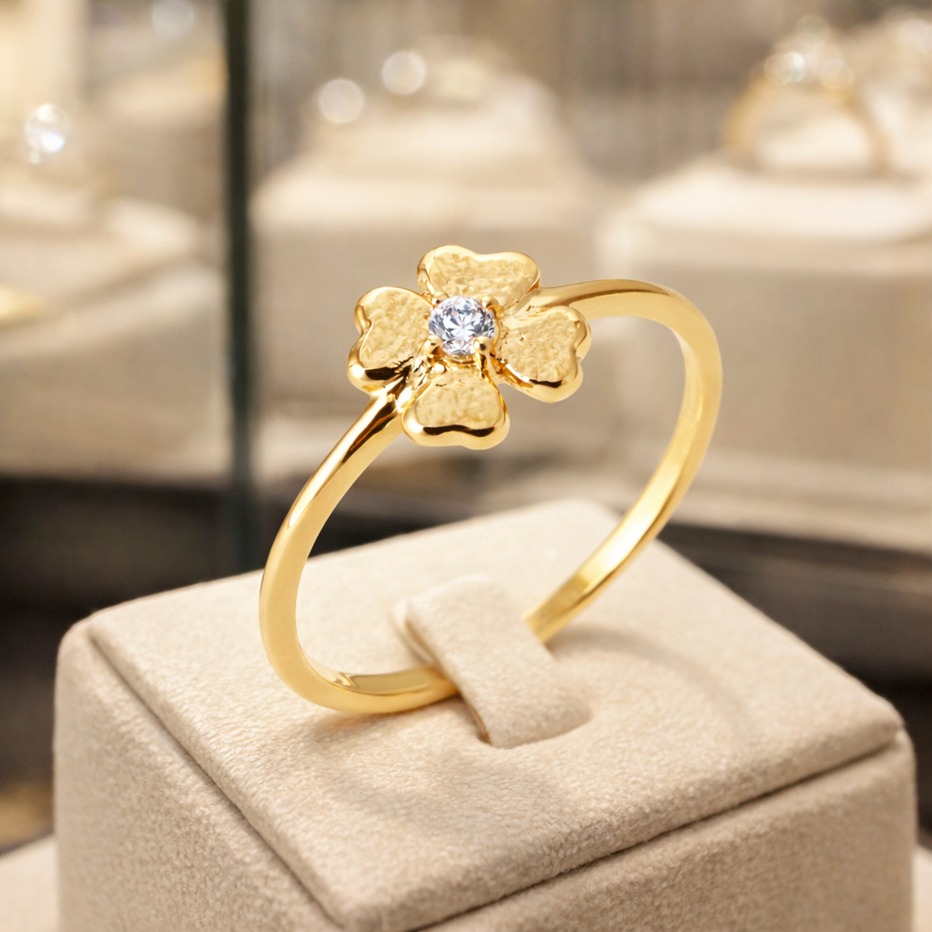 Bague Trèfle en Plaqué Or 18 Carats & Zirconium
