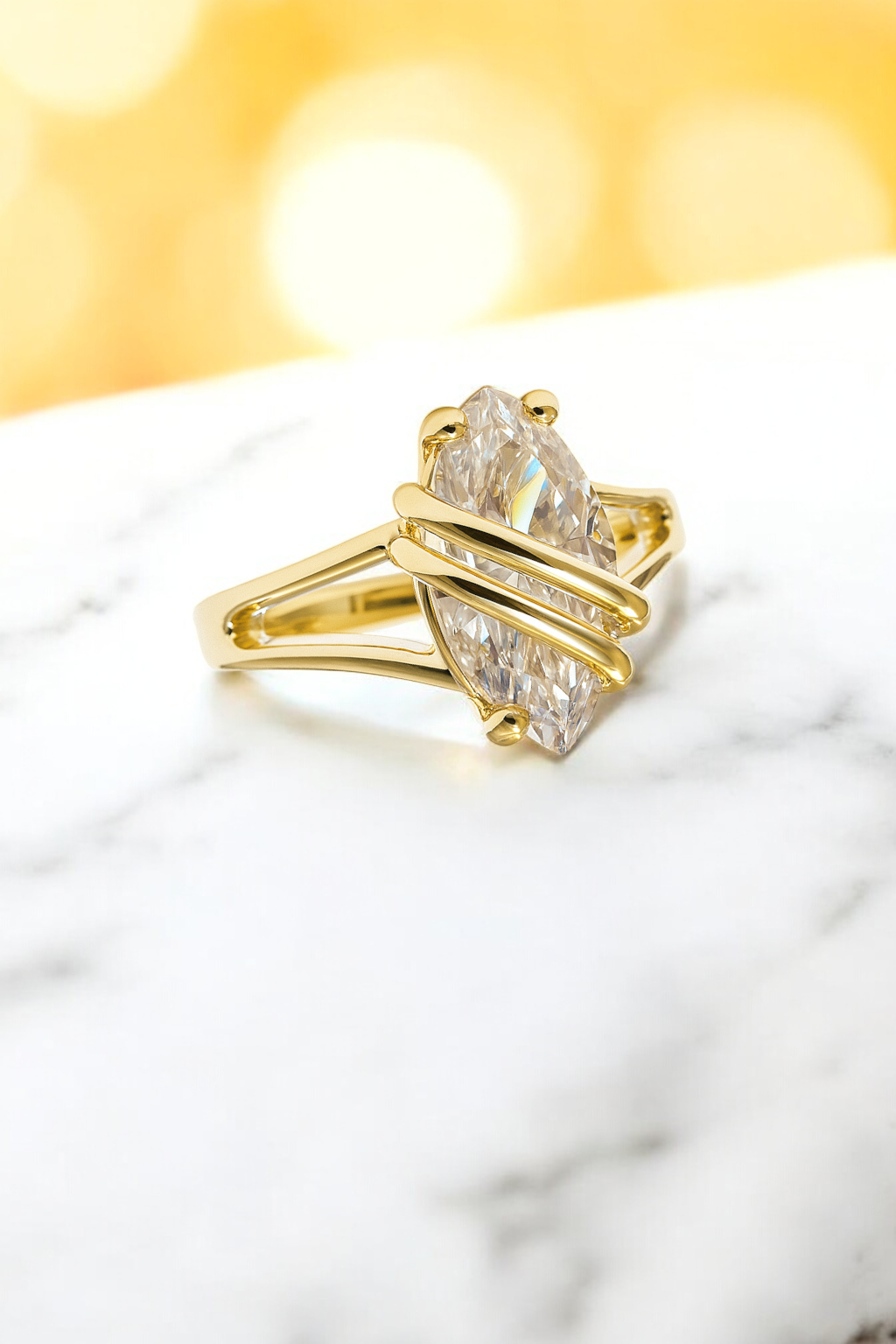 Bague Marquise en Plaqué Or & Zirconium – Élégance Moderne