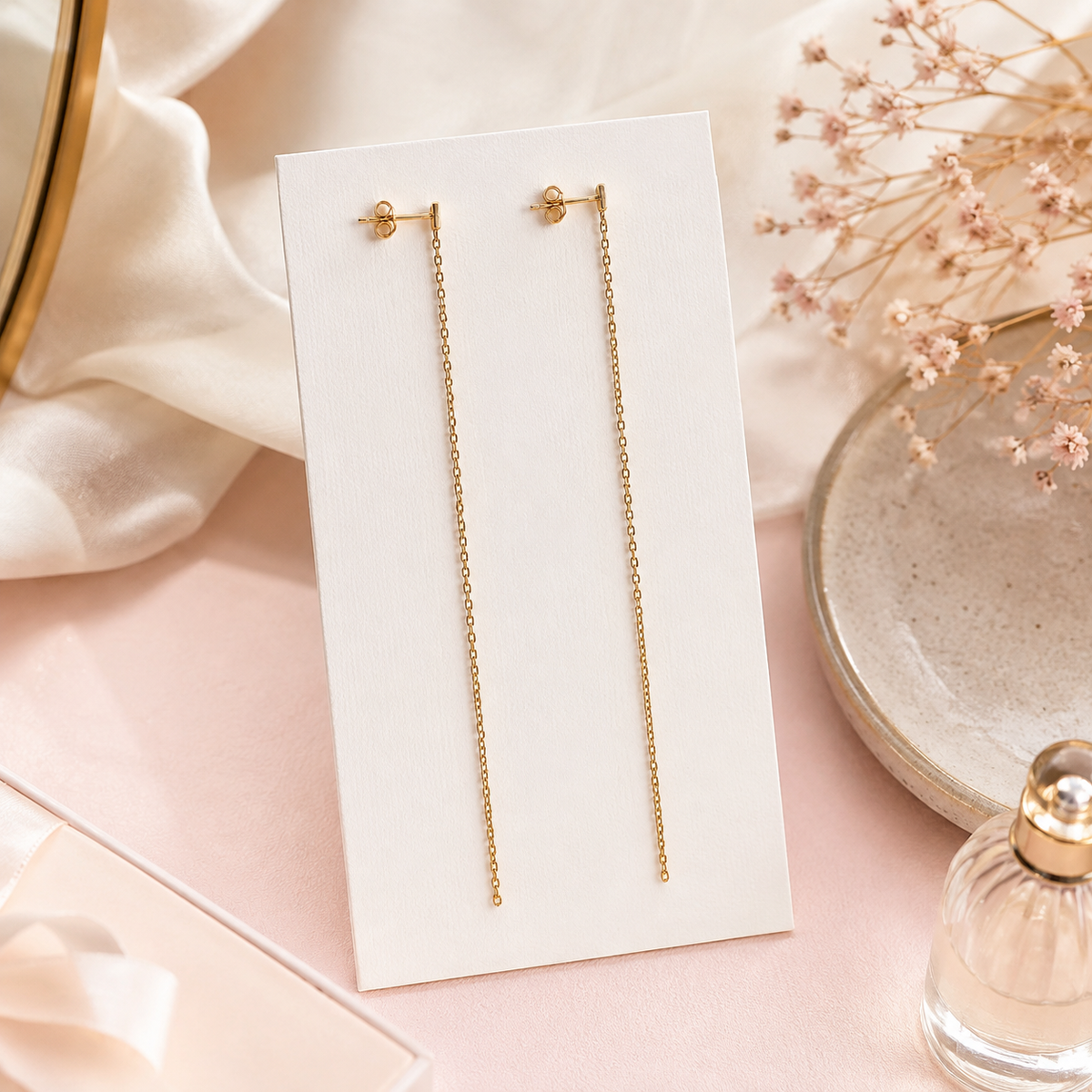 Boucles d’oreilles pendantes chaîne maille forçat – Plaqué or 18 carats
