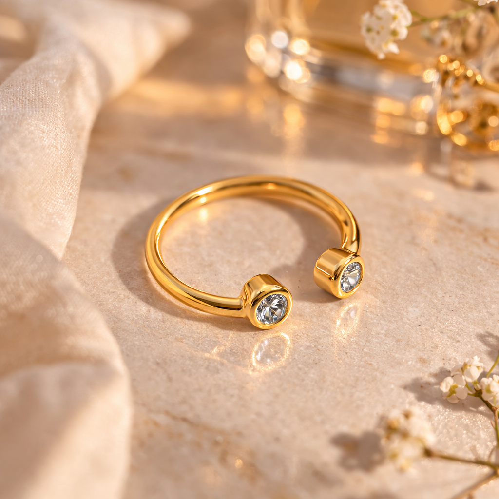 Bague ouverte double zirconium – Plaqué or