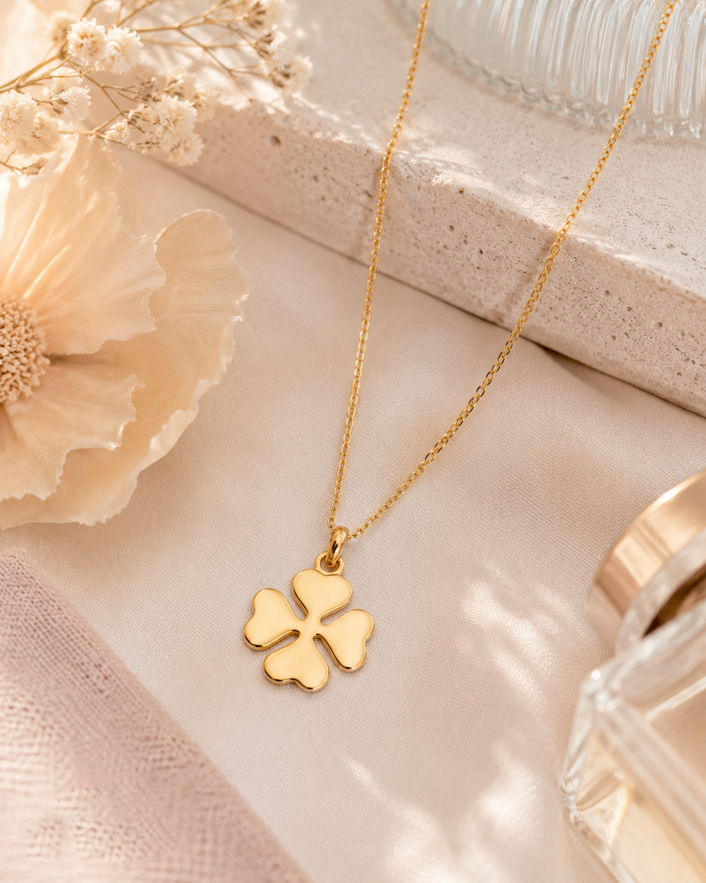 Collier Trèfle Plaqué Or Jaune 18 Carats – Orinae