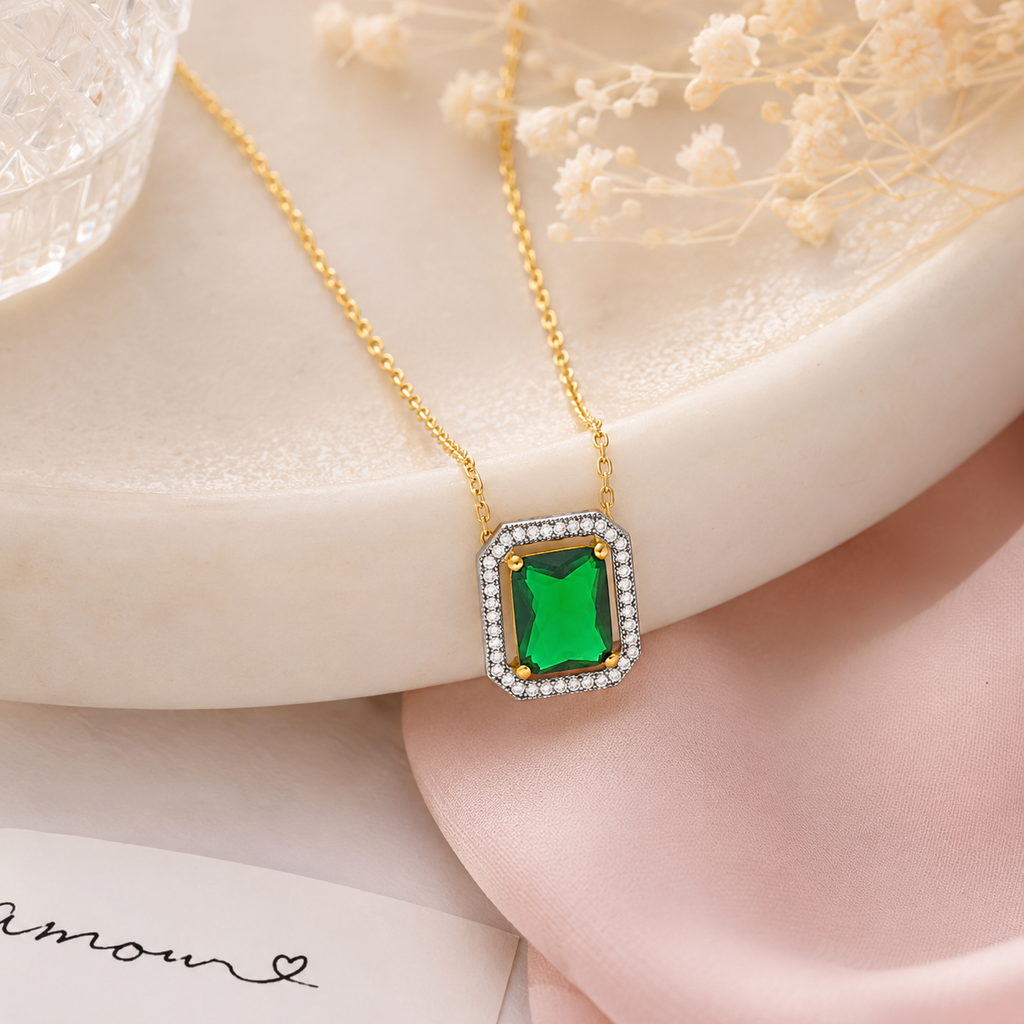Collier Émeraude Royale – Plaqué Or Jaune 18 Carats