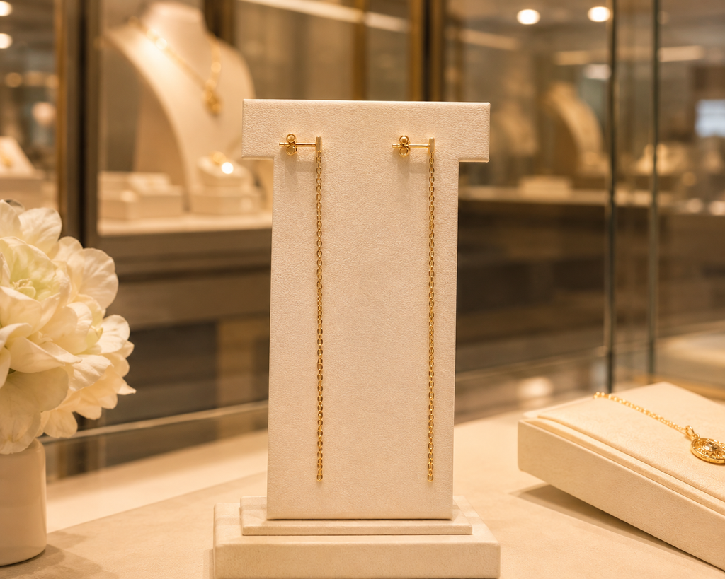 Boucles d’oreilles pendantes chaîne maille forçat – Plaqué or 18 carats