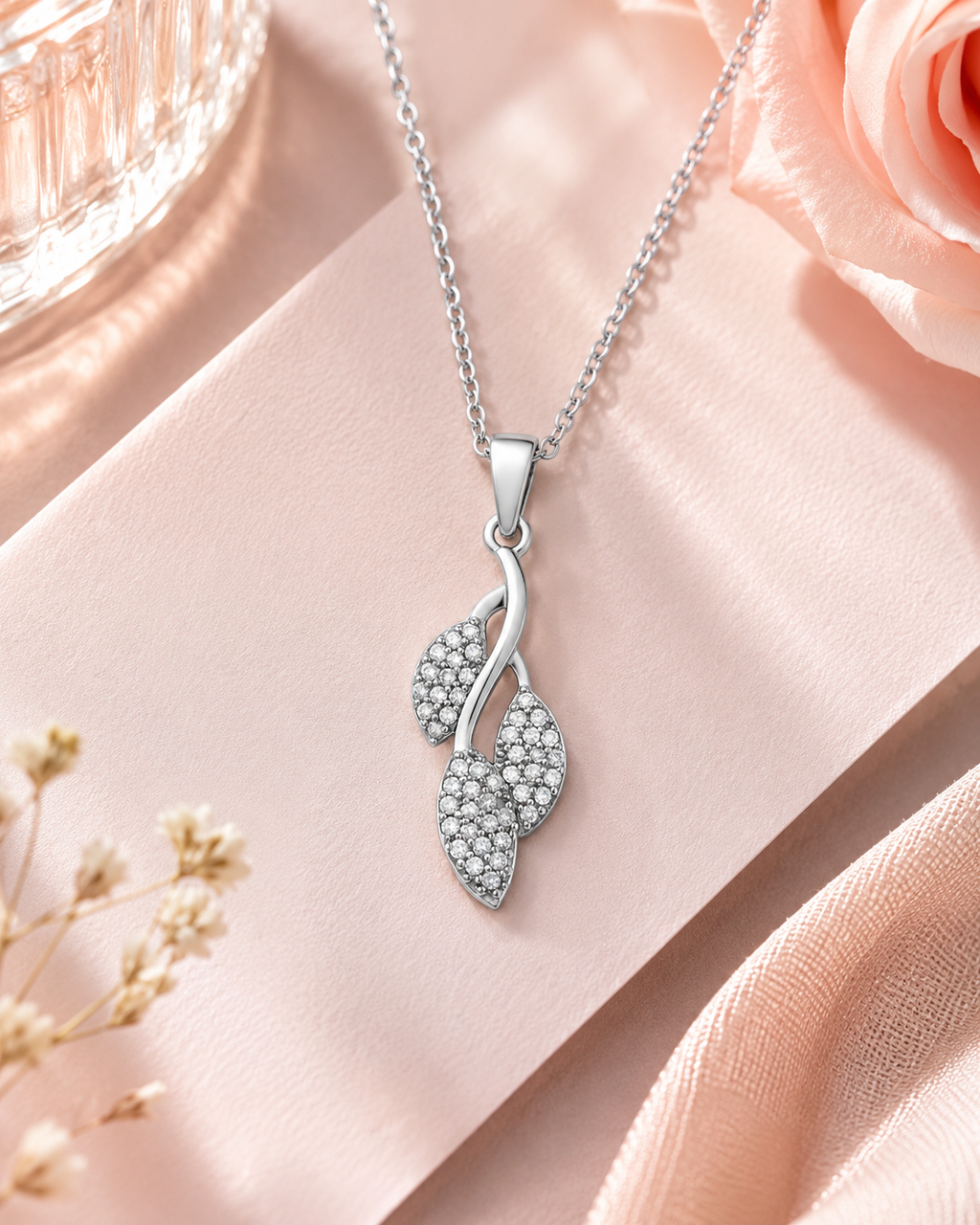 Collier Feuillage en Argent 925 Rhodié & Zirconiums