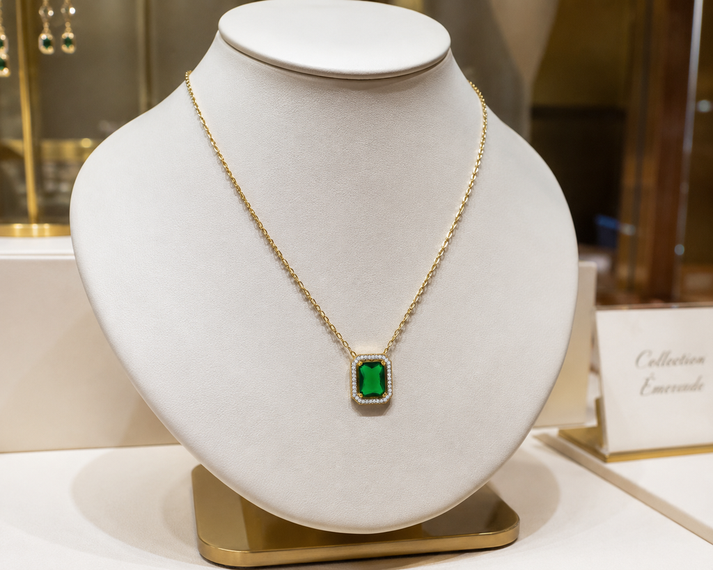 Collier Émeraude Royale – Plaqué Or Jaune 18 Carats